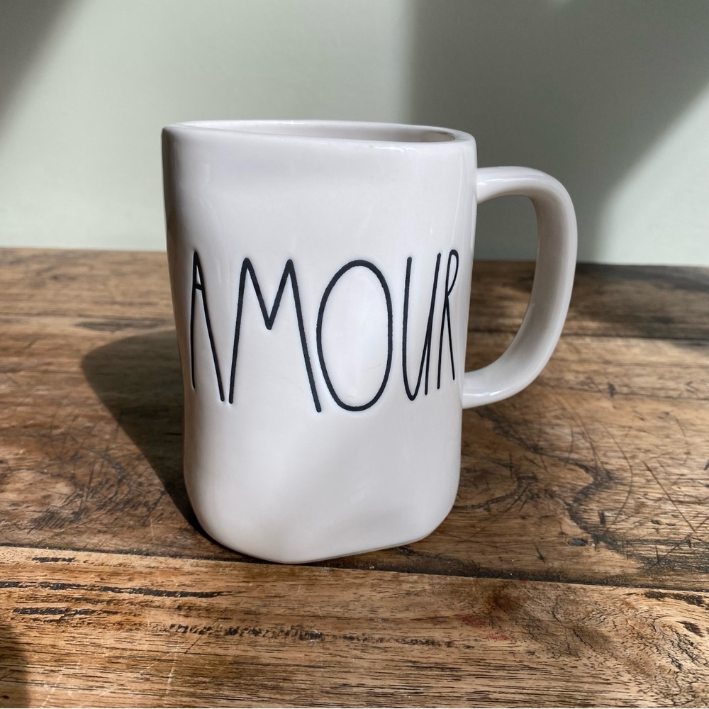 RAE DUNN by Magenta "AMOUR" Coffee Tea Mug Farmhouse Decor 2021 STARLUCK STARLUC